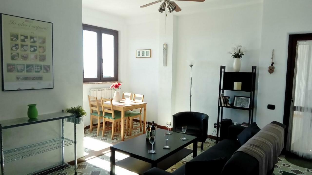 Apartment Stay Bel Piemonte Dogliani Bagian luar foto